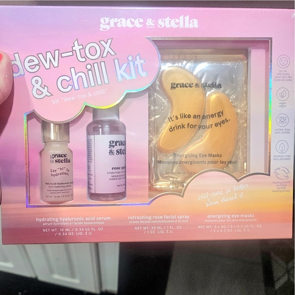 Grace & Stella Dew-tox & Glow Gift Set NWT - Picture 2 of 7
